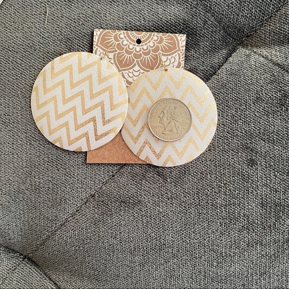 BOHO Chic Large Statement Earrings NWOT - Picture 6 of 7